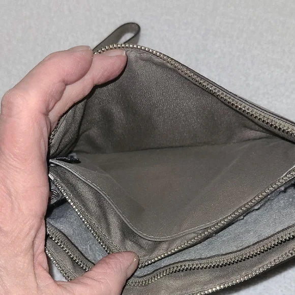 Coach Grey Ombre Double Zippered Textured Leather Wristlet - Picture 4 of 8